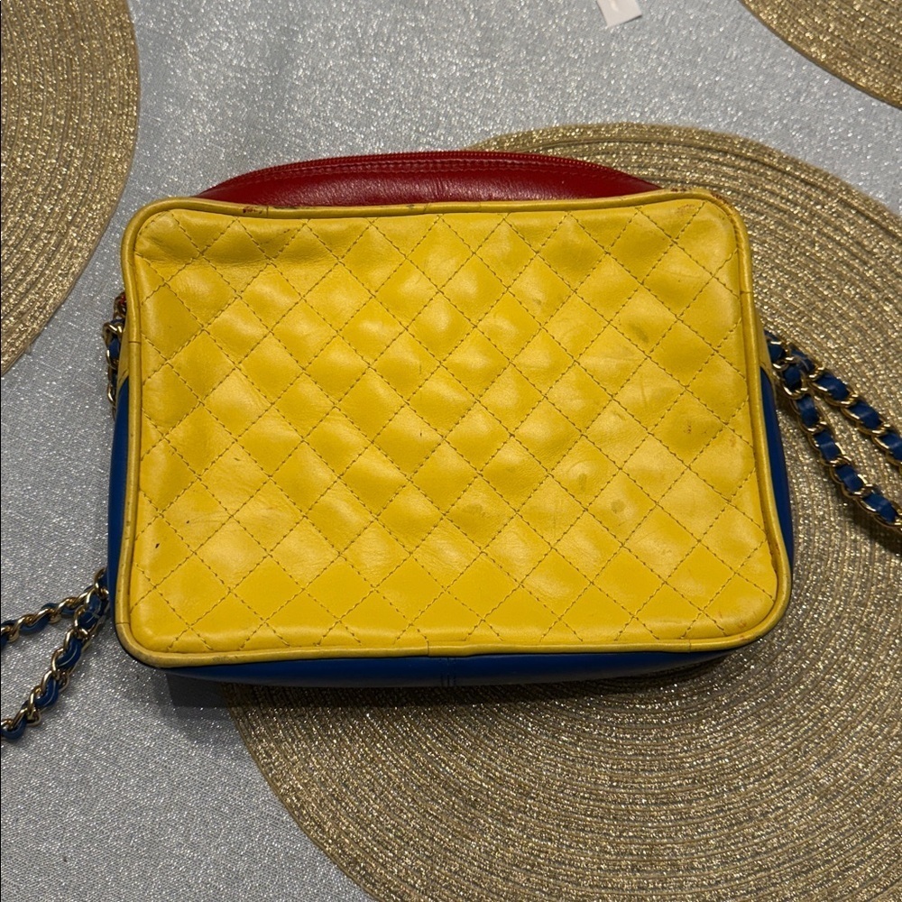 Colorful Quilted Crossbody Bag 10*7.5*2.5” - Picture 6 of 6